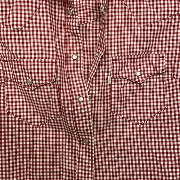Levi’s Checkered Collared Shirt size small - Picture 2 of 5